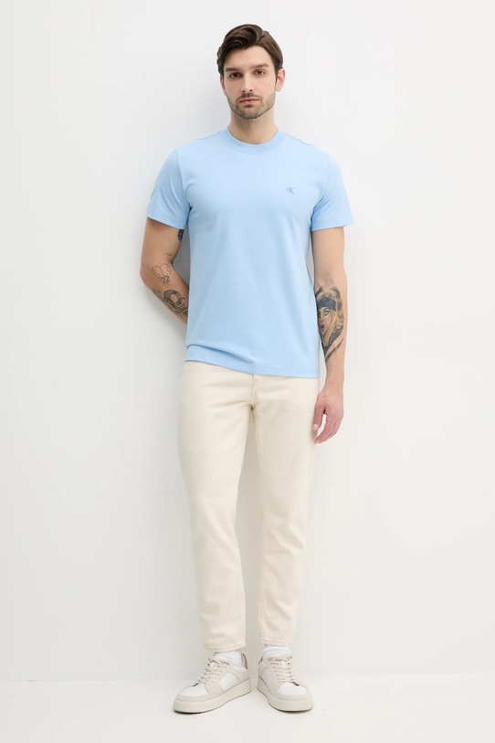 Bavlněné tričko Calvin Klein Jeans J30J326683 modrá SS25