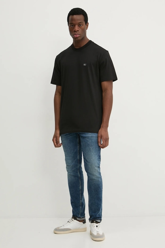 Bavlnené tričko Calvin Klein Jeans J30J326857 čierna SS25