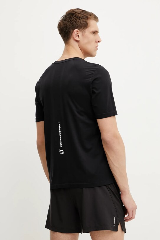 Одяг Бігова футболка Compressport Performance ATSM492 чорний