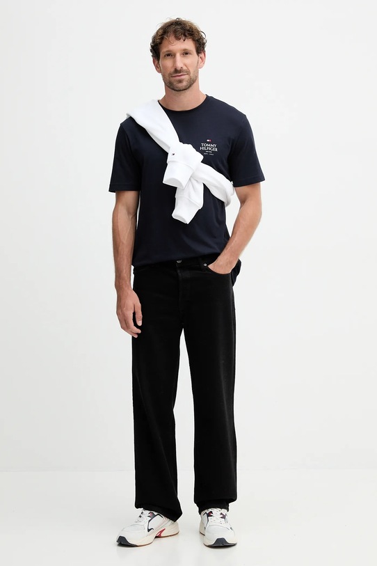 Bombažna kratka majica Tommy Hilfiger MW0MW36500 mornarsko modra AW24
