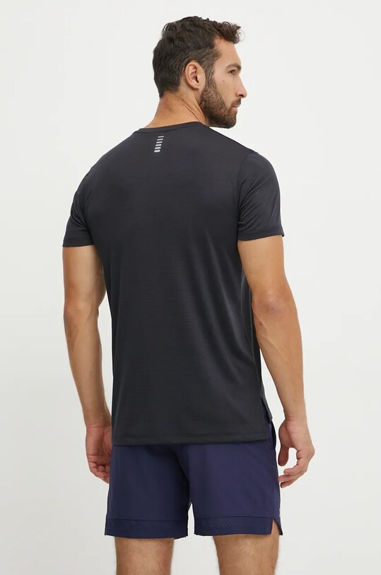 Odzież Under Armour t-shirt do biegania Launch 1382582 czarny