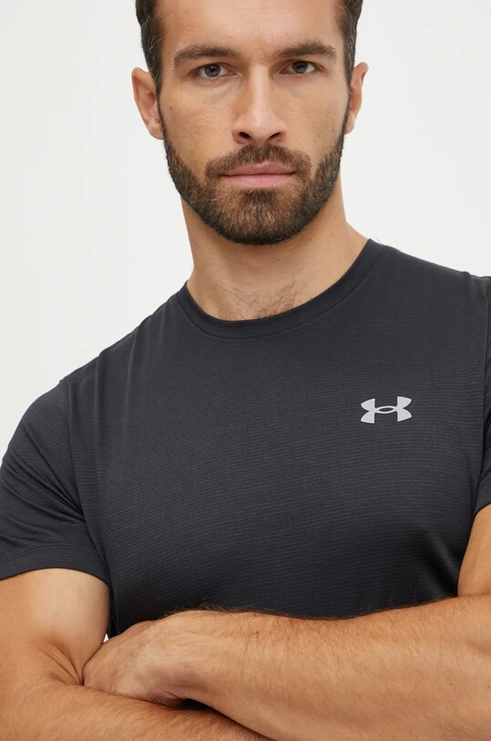 Under Armour t-shirt do biegania Launch czarny 1382582