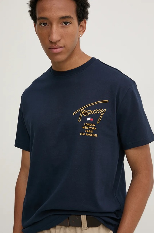Oblečenie Bavlnené tričko Tommy Jeans DM0DM19698 tmavomodrá
