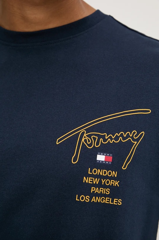 Bavlněné tričko Tommy Jeans DM0DM19698 námořnická modř
