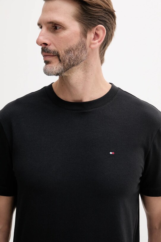 Oblečenie Bavlnené tričko Tommy Hilfiger UM0UM03362 čierna