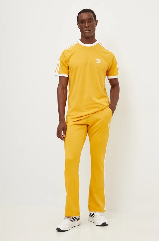 Bavlněné tričko adidas Originals IZ2370 žlutá AW24