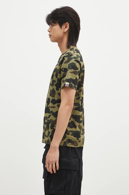 A Bathing Ape t-shirt in cotone 1ST CAMO ONE POINT TEE 1K80109006 verde AW24