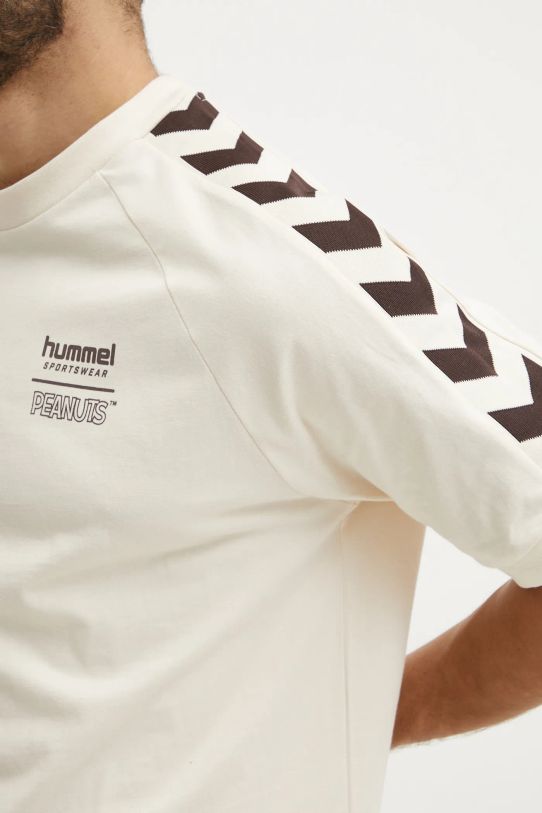 Бавовняна футболка Hummel Hummel x Peanuts 226105 бежевий