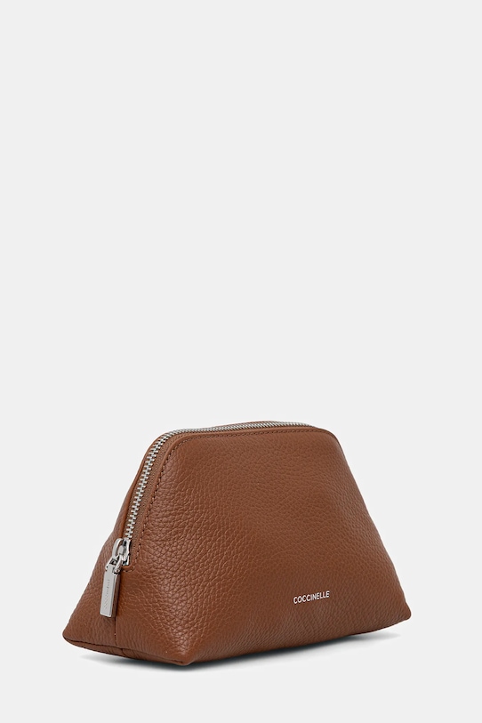 Kožená kosmetická taška Coccinelle E5.TMF.25.01.01 hnědá AW25