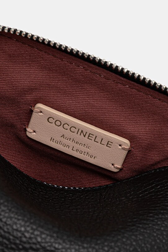 Δερμάτινη τσάντα καλλυντικών Coccinelle E5.TMF.25.02.01 μαύρο