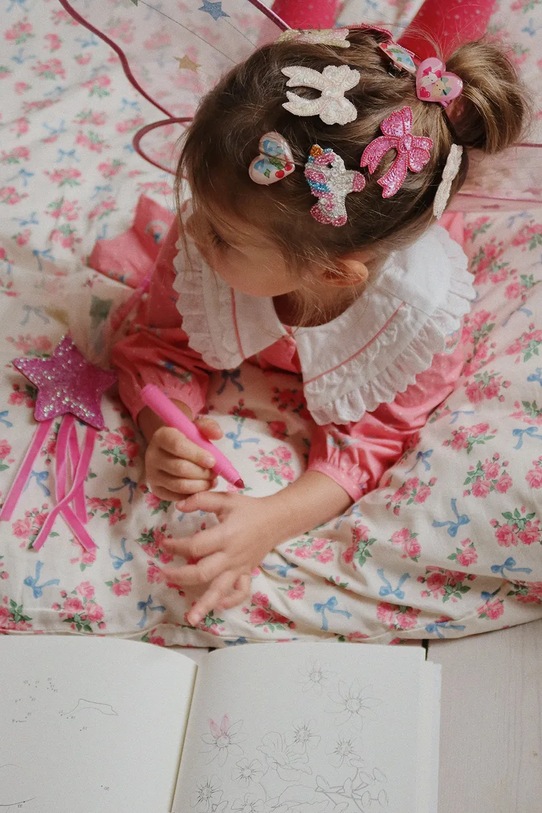 Konges Sløjd spinki do włosów dziecięce 2 PACK SEQUIN BOW HAIR CLIP różowy KS103649.9BYA