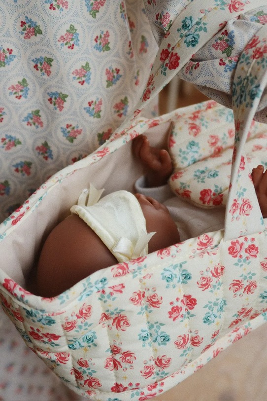Konges Sløjd lalka dziecięca LEA BABY DOLL KS102928.9BYA