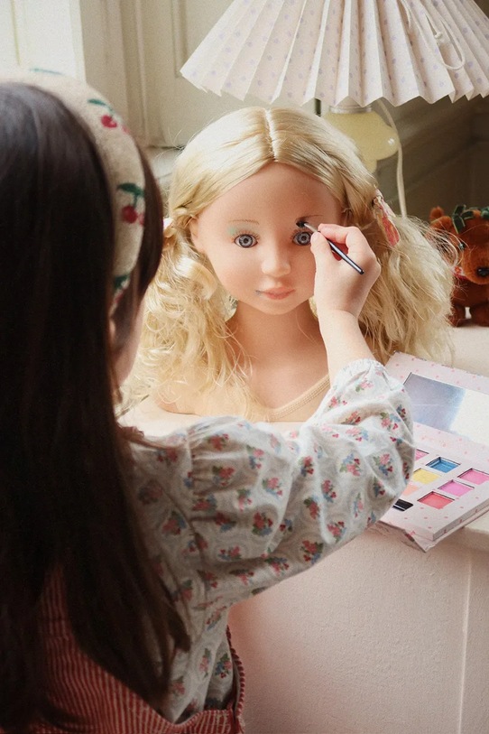 DÍVKA Sada hraček Konges Sløjd LILI MAKE UP SALON 3-pack KS104337.9BYA béžová