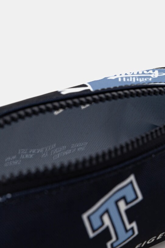 Chłopiec Tommy Hilfiger piórnik AU0AU01987.9BYA granatowy
