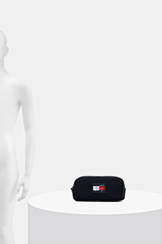 Tommy Hilfiger piórnik AU0AU02015.9BYA granatowy
