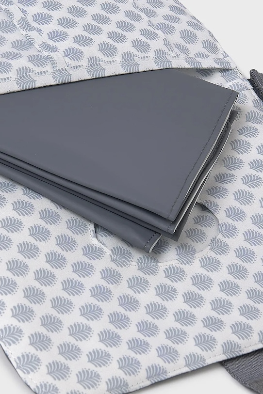 Detská prebaľovacia podložka Mayoral Newborn sivá 19975.1R.Newborn.9BYA