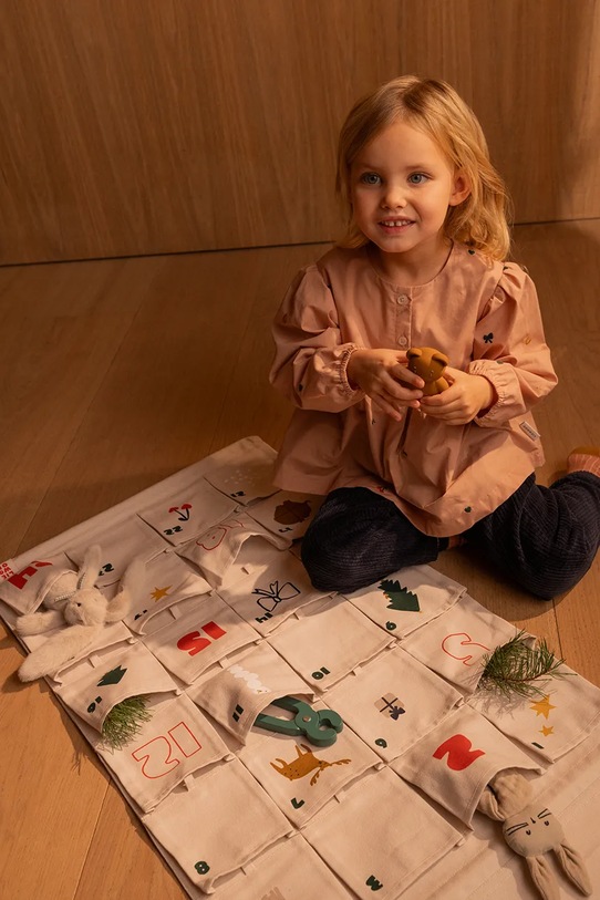Chłopiec Liewood kalendarz adwentowy dla dzieci Babbo Christmas Gift Calendar LW14987.9BYA beżowy