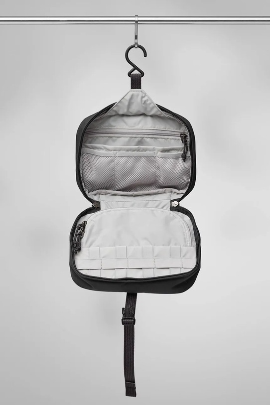 Kozmetická taška Fjallraven Färden F23100160.37 čierna