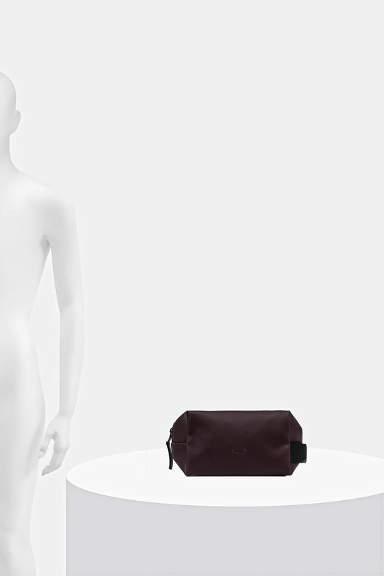 Rains kosmetyczka 15580 Wash Bag Small 15580.129 bordowy