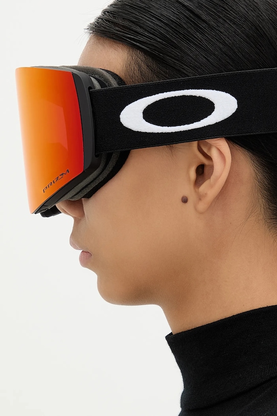 Oakley védőszemüveg OO7103.11