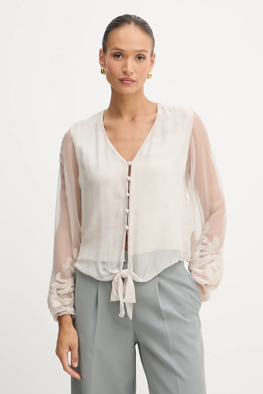Guess bluzka z domieszką jedwabiu CAMILLA casual beżowy W5YH0V.WE550