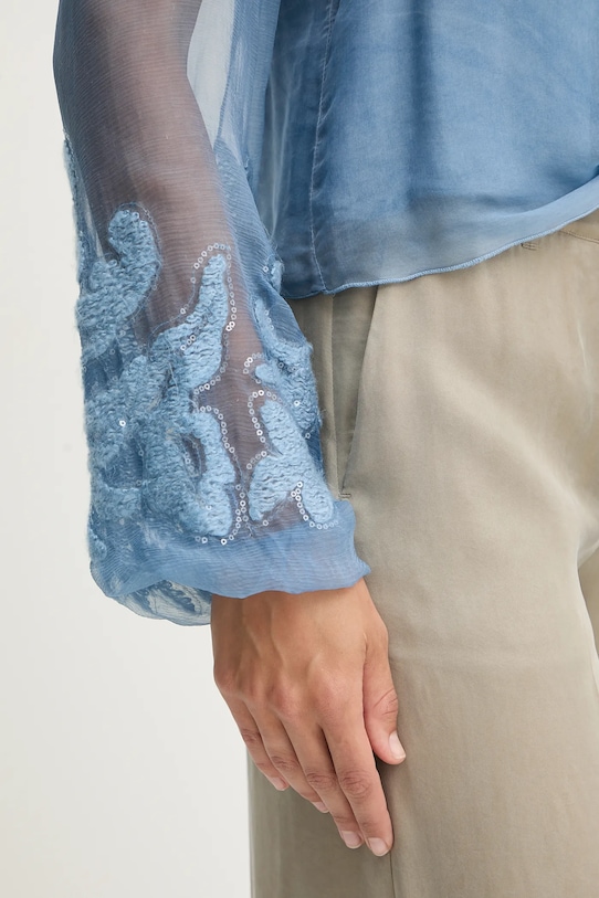 Blúzka s prímesou hodvábu Guess CAMILLA modrá W5YH0V.WE550