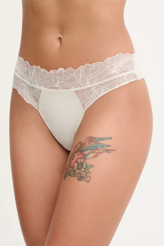 Calvin Klein Underwear stringi aplikacja beżowy LV00QF8444