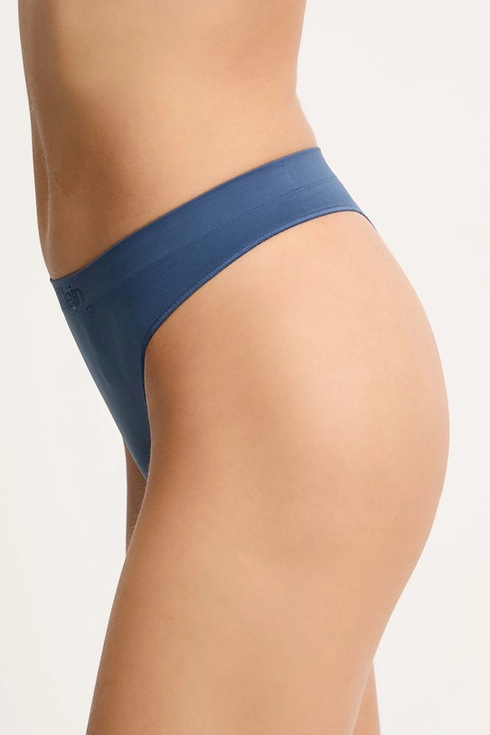 Tangá Calvin Klein Underwear LV00QD3958 modrá AW25