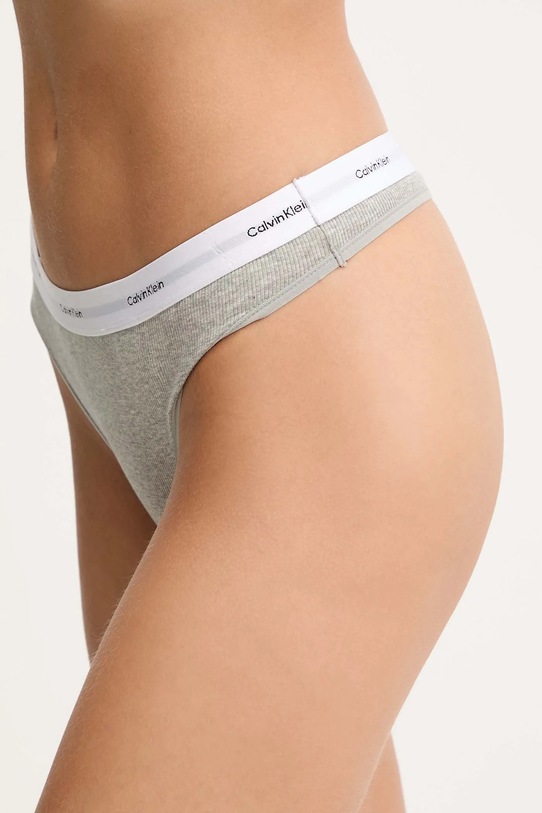 Стринги Calvin Klein Underwear LV00QD5357 сірий AW25