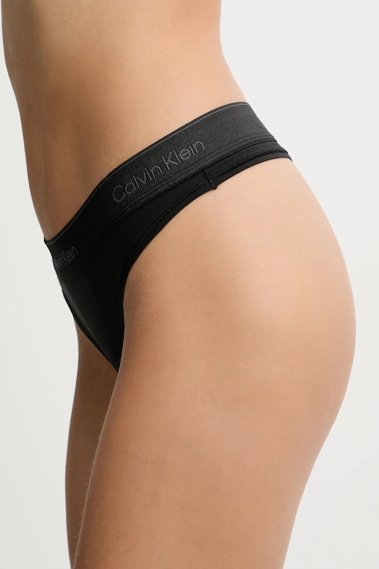 Oblečenie Tangá Calvin Klein Underwear LV00QF8549 čierna