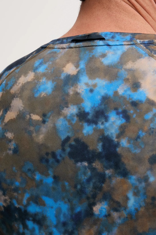 Peak Performance longsleeve funkcyjny AOP G80592 niebieski