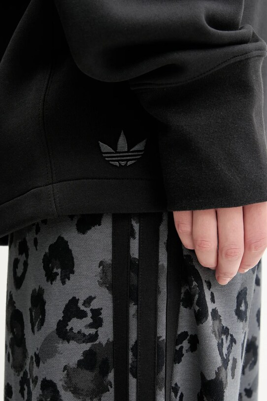 Кофта adidas Originals Neuclassics JW7918 чёрный
