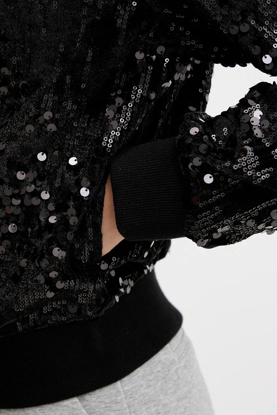 Guess bluza czarny V5BQ02.K1922