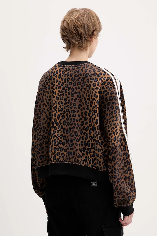 Ρούχα Βαμβακερή μπλούζα adidas Originals Leopard JW7303 καφέ