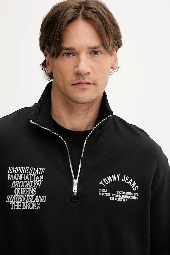 Tommy Jeans felpa in cotone nero DM0DM21797
