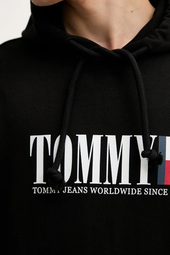 Βαμβακερή μπλούζα Tommy Jeans DM0DM22144 μαύρο