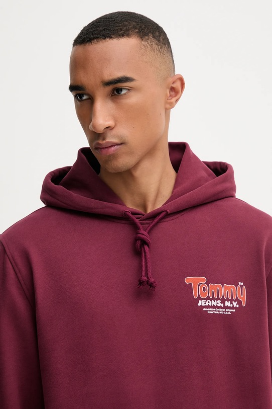 Βαμβακερή μπλούζα Tommy Jeans μπορντό DM0DM22086
