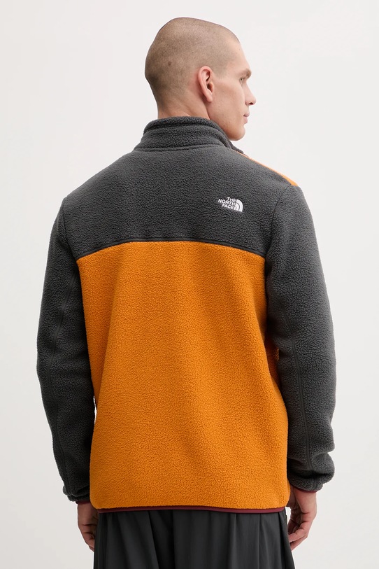 Oblečenie Outdoorová mikina The North Face Yumiori NF0A883REOD1 oranžová