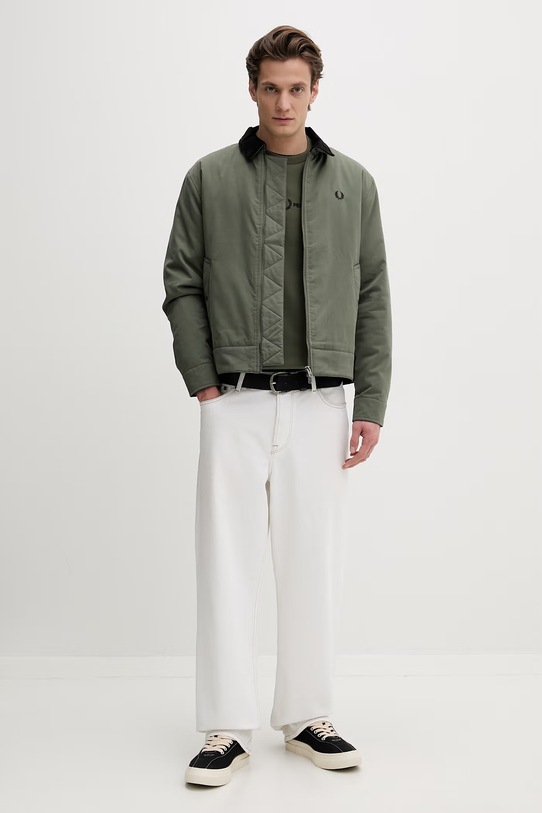 Fred Perry bluza M4727 zielony AW25