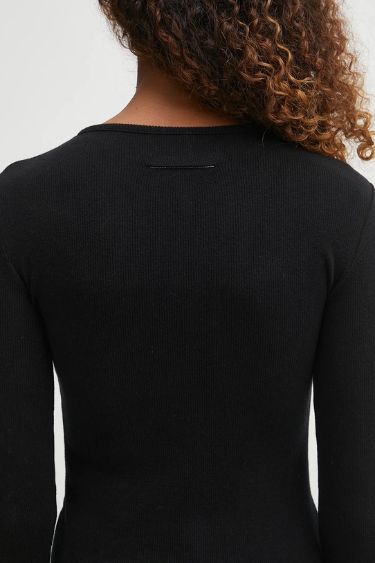 MM6 Maison Margiela longsleeve z domieszką wełny czarny S52NH0029.M20122.900
