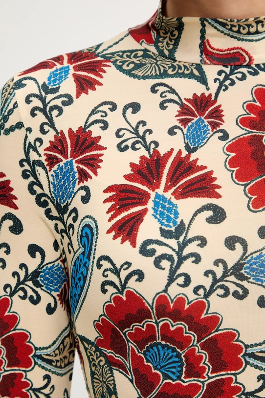 Лонгслів Farm Rio бежевий 346004