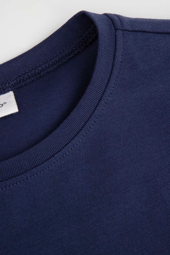 Coccodrillo longsleeve dziecięcy z bawełną granatowy ZC5143103AGK