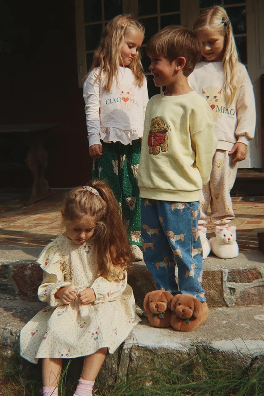 Konges Sløjd longsleeve bawełniany dziecięcy KITTY FRILL TEE GOTS KS105186.9BYA beżowy