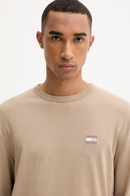 Tommy Jeans longsleeve bawełniany brązowy DM0DM21974