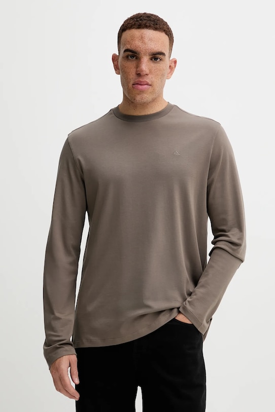Bavlnené tričko s dlhým rukávom Calvin Klein relaxed hnedá LV04LD227G