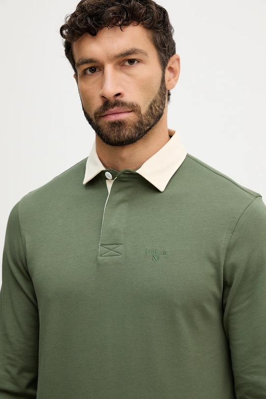 Хлопковый лонгслив Barbour HOWTOWN зелёный MML1337