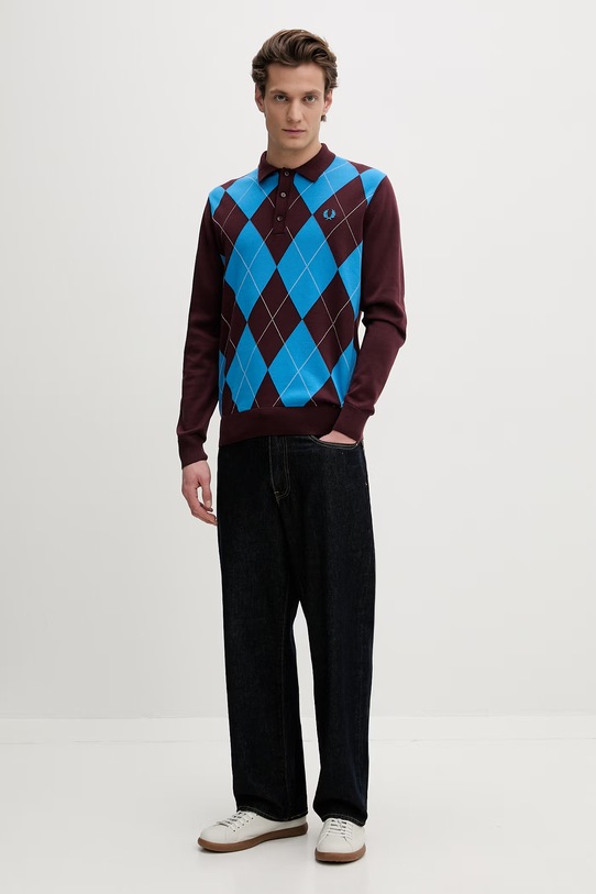 Fred Perry sweter bawełniany K1318 bordowy AW25