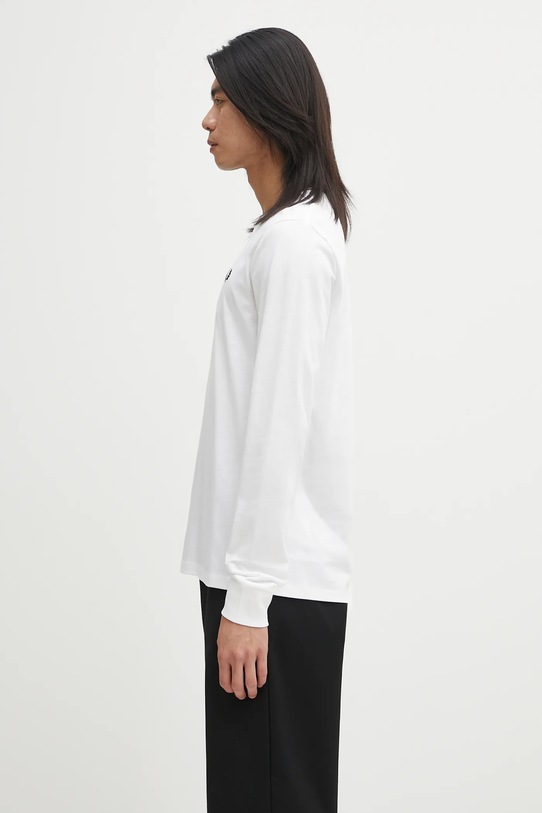 Памучна тениска Fred Perry M9602 бял AW25