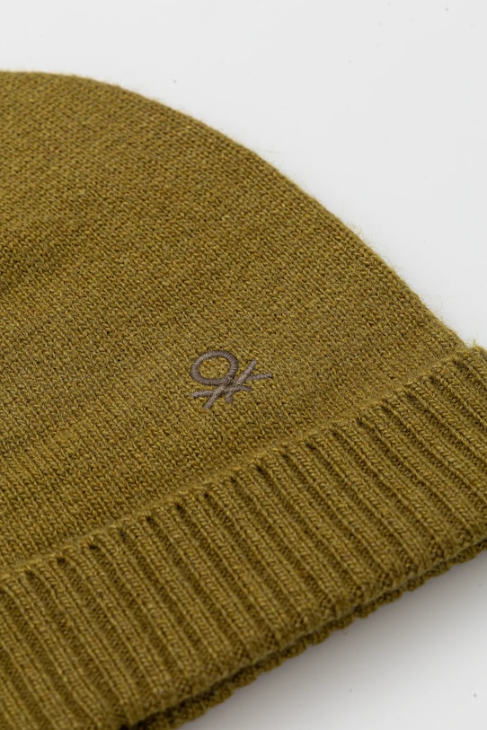 Akcesoria United Colors of Benetton czapka z dodatkiem wełny 122HDA013 zielony