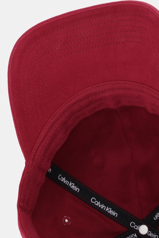 Памучна шапка с козирка Calvin Klein червен LV04F5059G